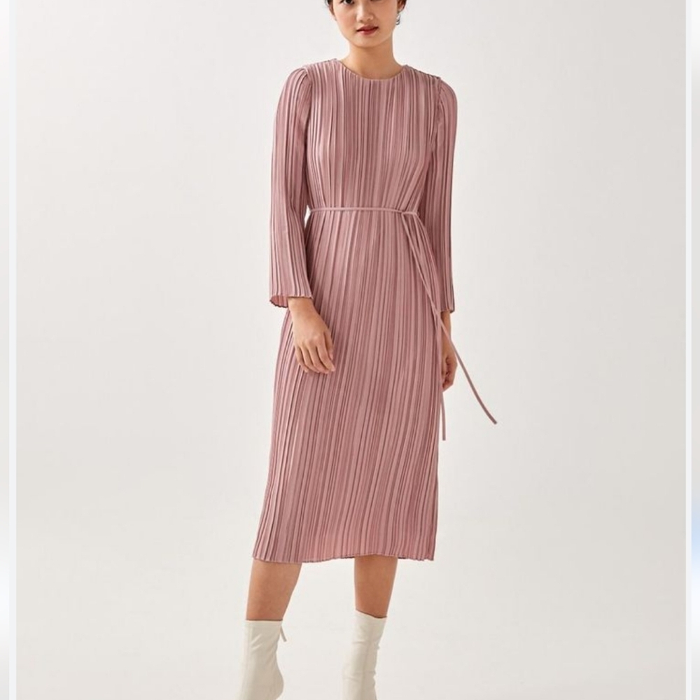 LOVE BONITO Casalyn Pink Accordion Pleated Shift Midi Dress 8